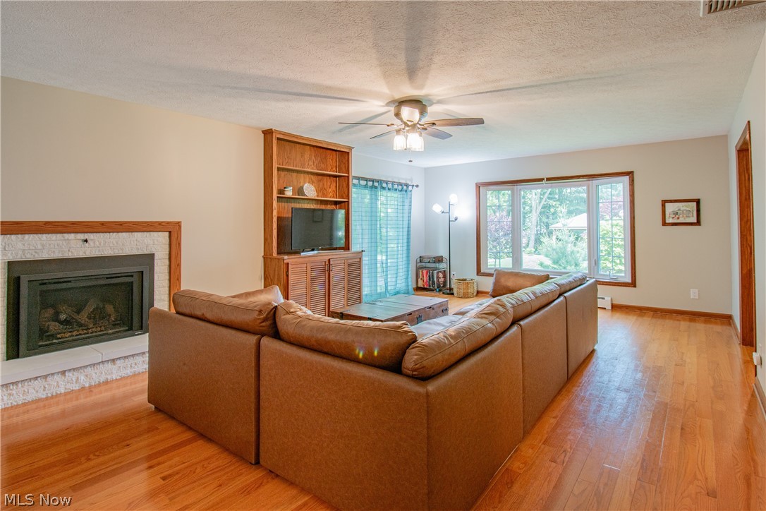 300 Tanglewood Trail Wadsworth OH 44281