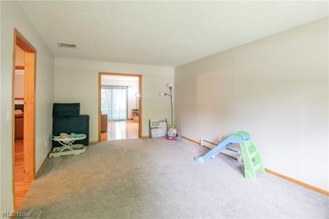 300 Tanglewood Trail Wadsworth OH 44281