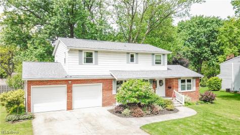 300 Tanglewood Trail Wadsworth OH 44281