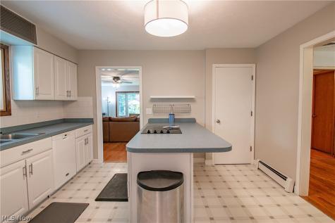 300 Tanglewood Trail Wadsworth OH 44281