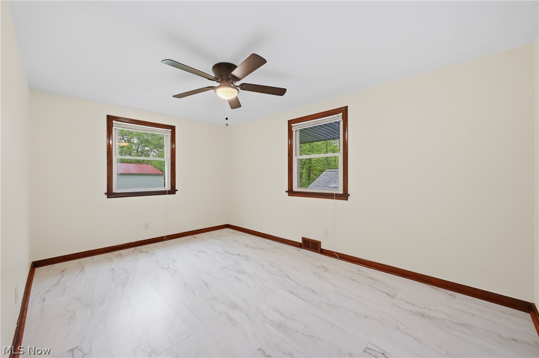 5452 W Webb Road Youngstown OH 44515