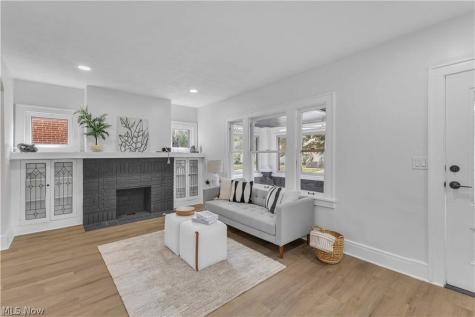 11205 Langton Avenue Garfield Heights OH 44125