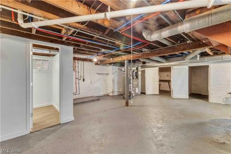 11205 Langton Avenue Garfield Heights OH 44125
