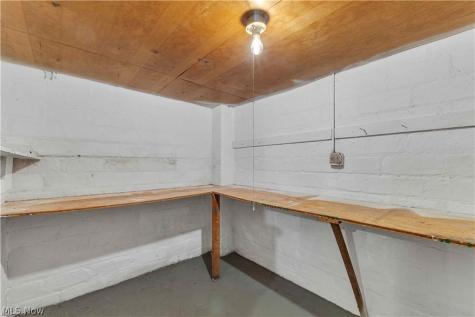 11205 Langton Avenue Garfield Heights OH 44125