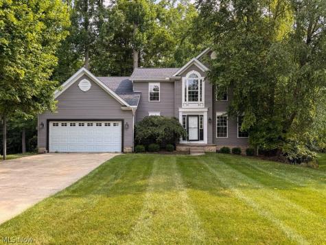 4730 Squire Drive Sagamore Hills OH 44067