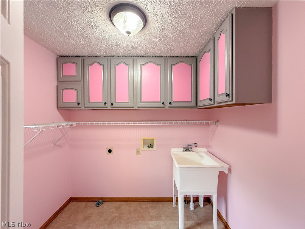 4730 Squire Drive Sagamore Hills OH 44067