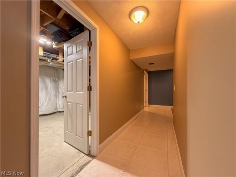 4730 Squire Drive Sagamore Hills OH 44067