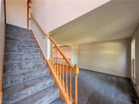 4730 Squire Drive Sagamore Hills OH 44067
