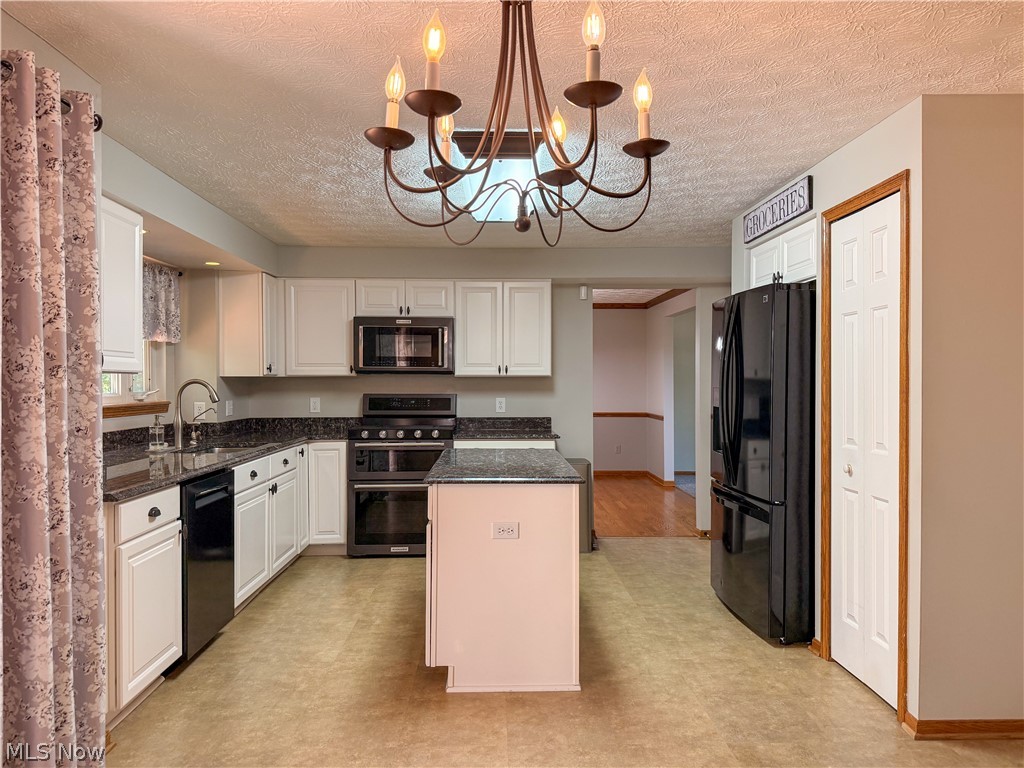 4730 Squire Drive Sagamore Hills OH 44067