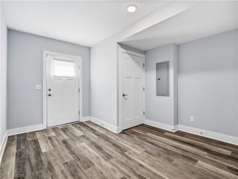 4191 Lorain Court Cleveland OH 44113