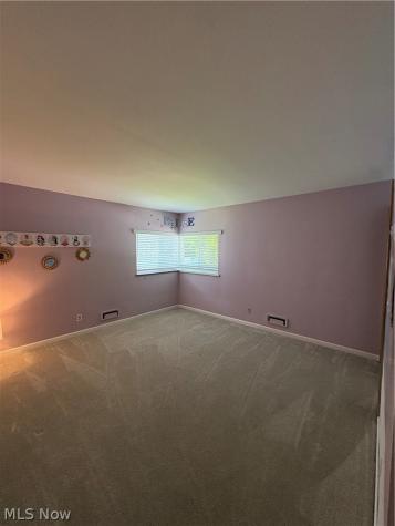 5646 Onaway Oval Parma OH 44130