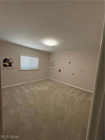 5646 Onaway Oval Parma OH 44130