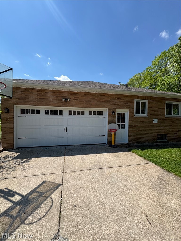 5646 Onaway Oval Parma OH 44130