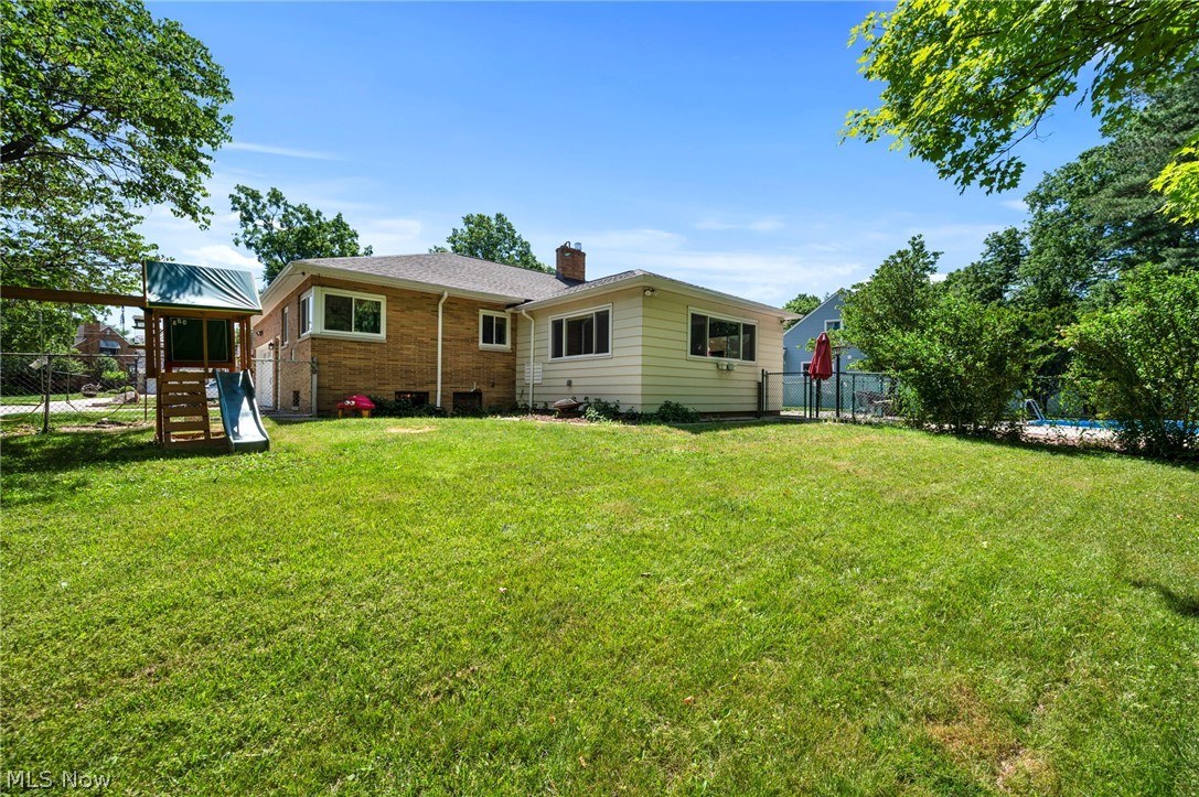 5646 Onaway Oval Parma OH 44130
