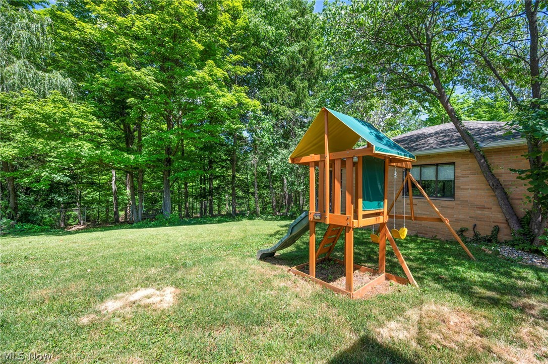 5646 Onaway Oval Parma OH 44130