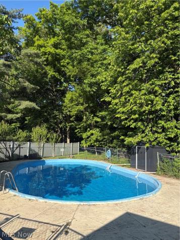 5646 Onaway Oval Parma OH 44130