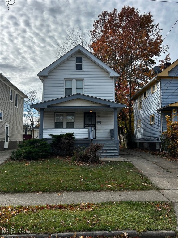 952 Stevenson Road Cleveland OH 44110