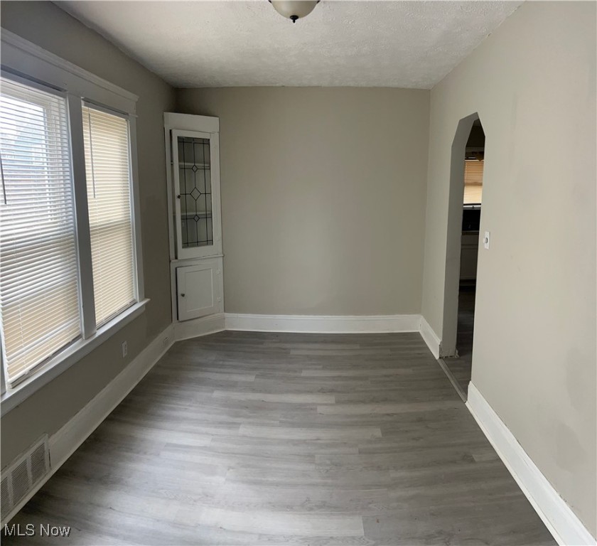 952 Stevenson Road Cleveland OH 44110