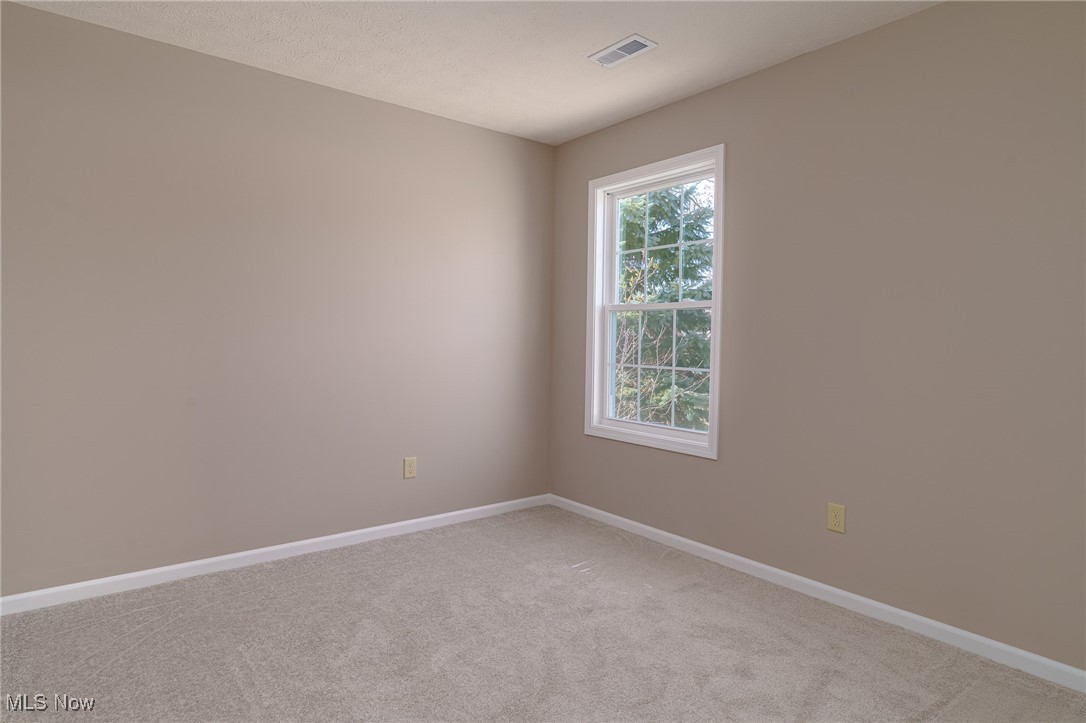 239 South Point Drive Avon Lake OH 44012