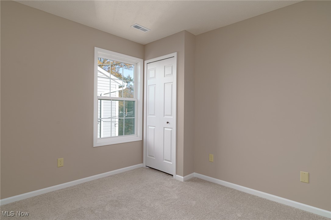 239 South Point Drive Avon Lake OH 44012