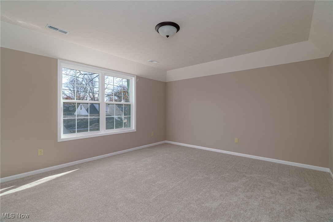 239 South Point Drive Avon Lake OH 44012