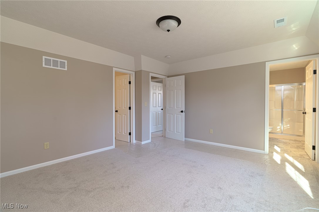 239 South Point Drive Avon Lake OH 44012