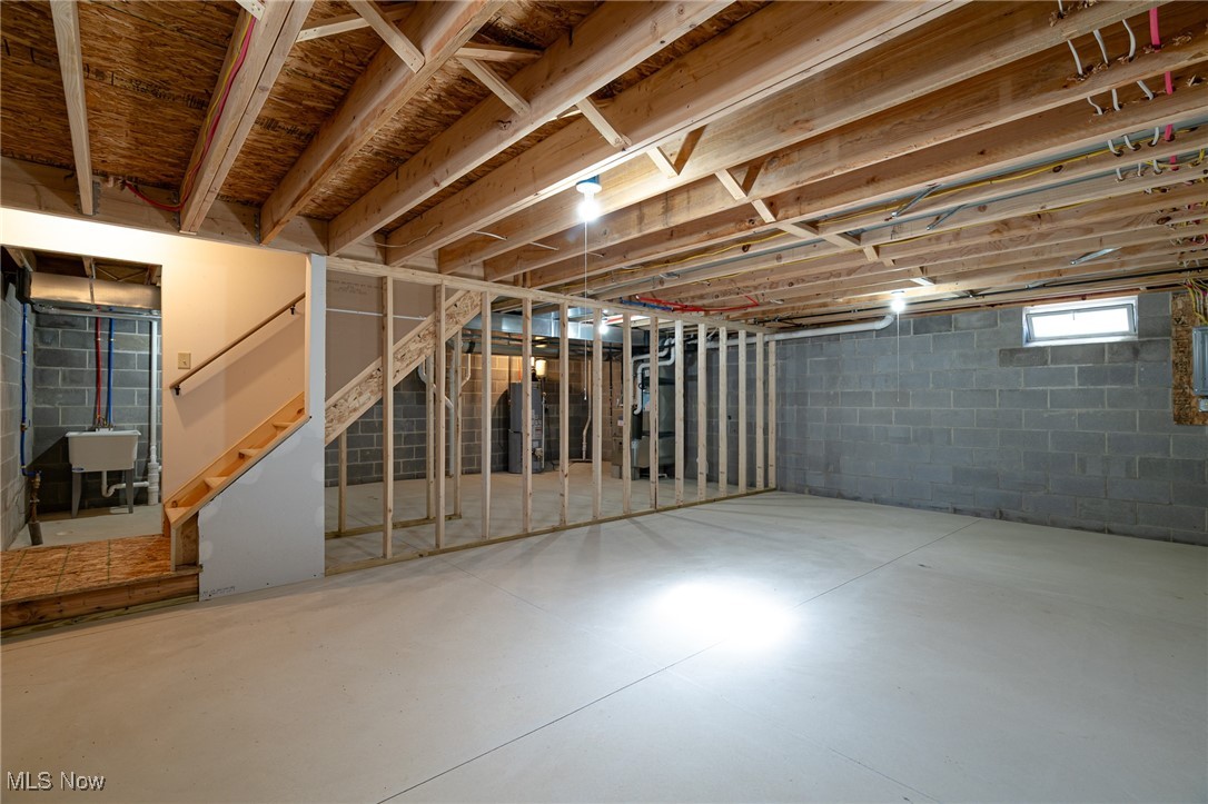 239 South Point Drive Avon Lake OH 44012