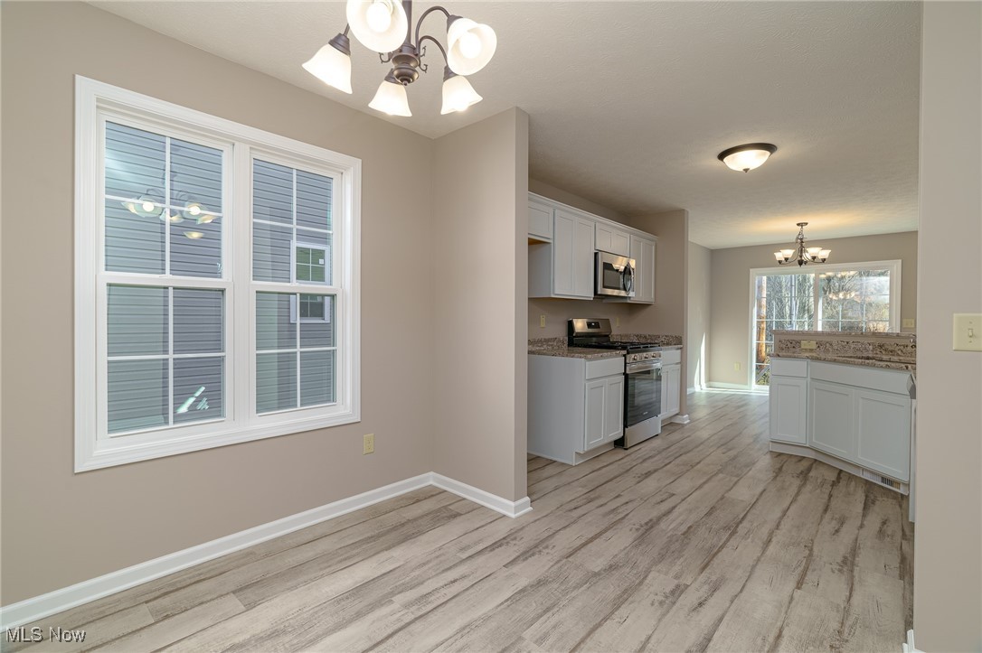 239 South Point Drive Avon Lake OH 44012