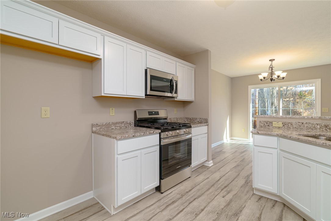 239 South Point Drive Avon Lake OH 44012