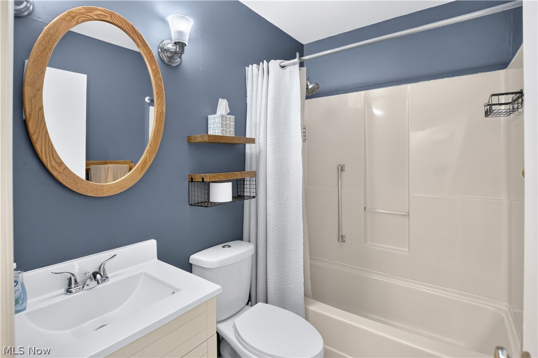 4744 Timberview Drive Vermilion OH 44089