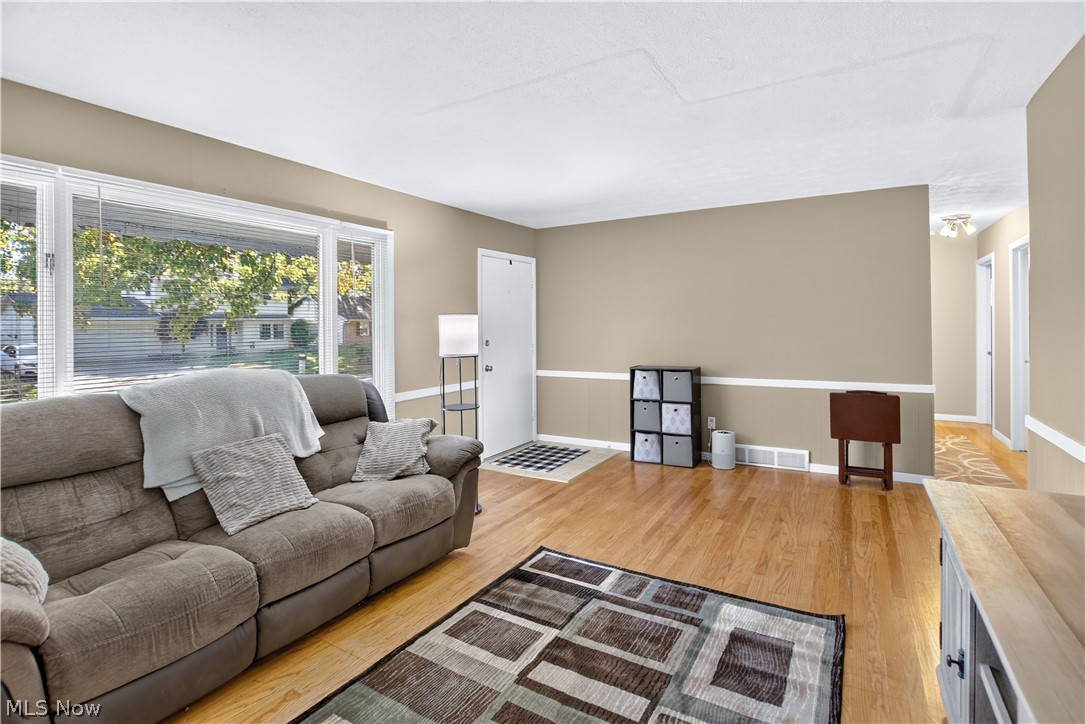 4744 Timberview Drive Vermilion OH 44089