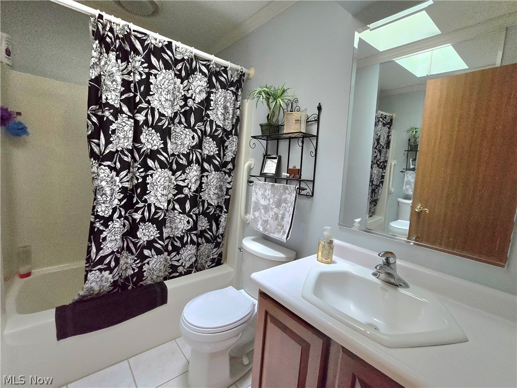 6215 Southview Drive Nashport OH 43830