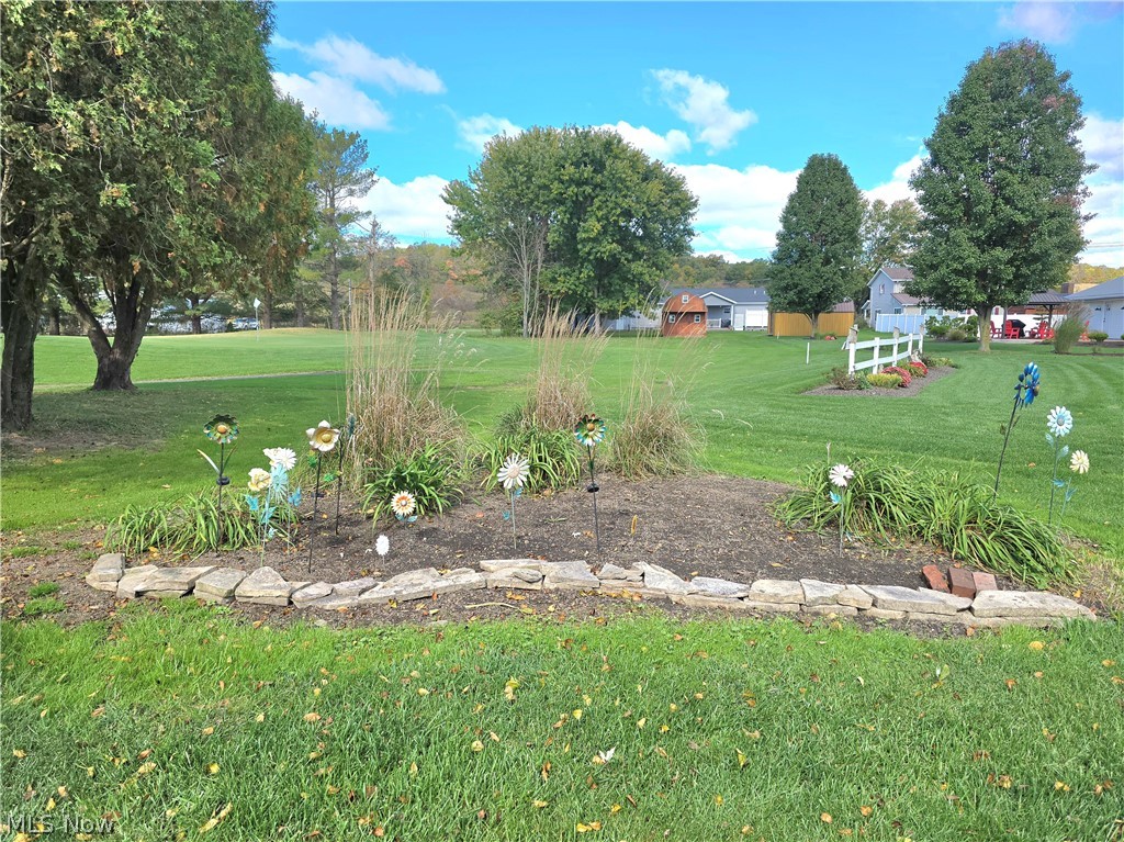 6215 Southview Drive Nashport OH 43830