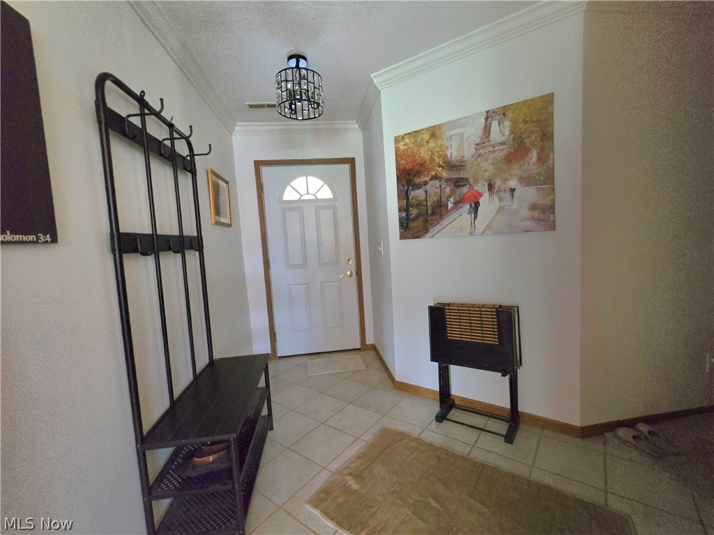 6215 Southview Drive Nashport OH 43830