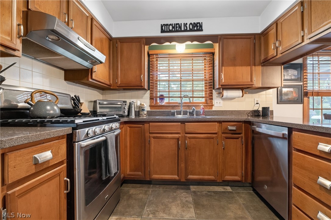 6986 Youngstown Pittsburgh Road Poland OH 44514