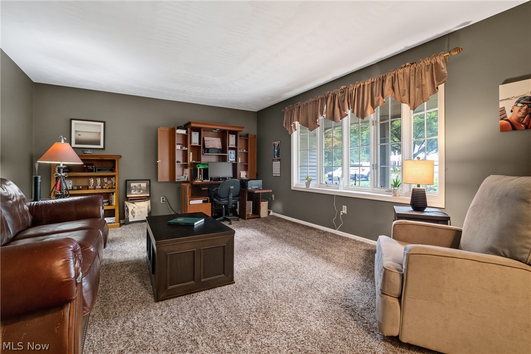 6986 Youngstown Pittsburgh Road Poland OH 44514