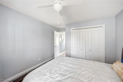 1280 Surfside Circle Aurora OH 44202