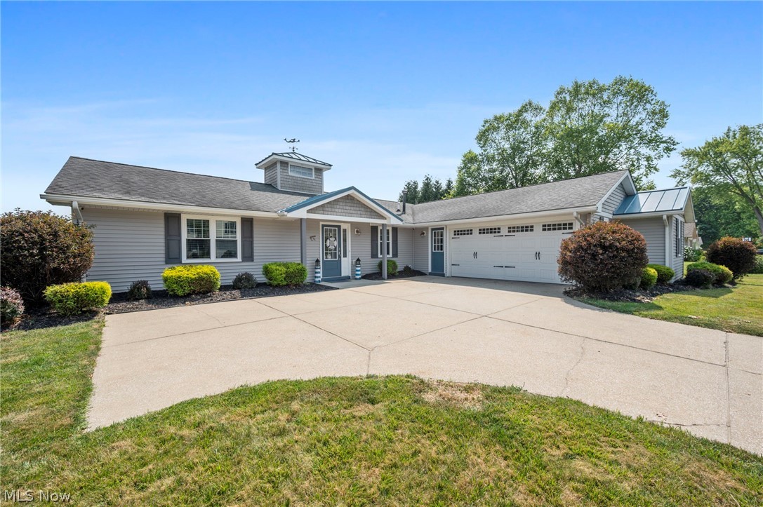 1280 Surfside Circle Aurora OH 44202