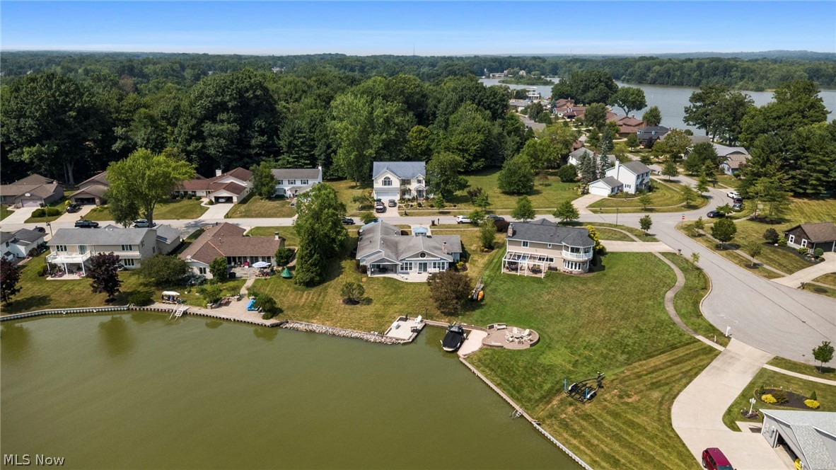 1280 Surfside Circle Aurora OH 44202