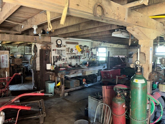 4661 Bushnell Campbell Fowler OH 44418