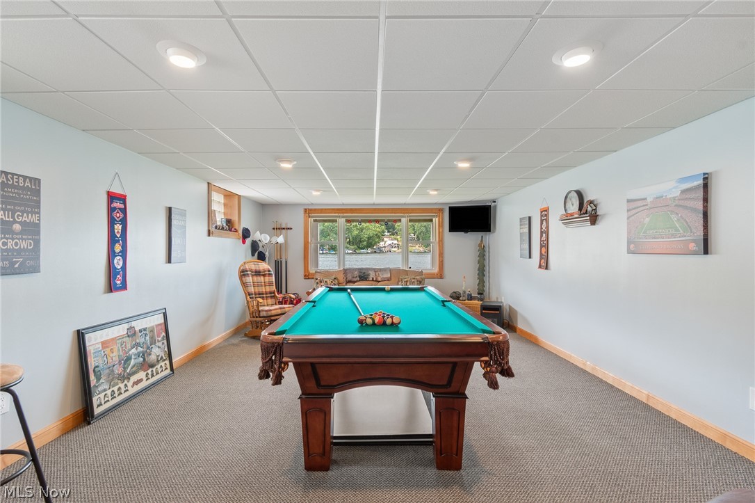 82 Whitefriars Drive Akron OH 44319