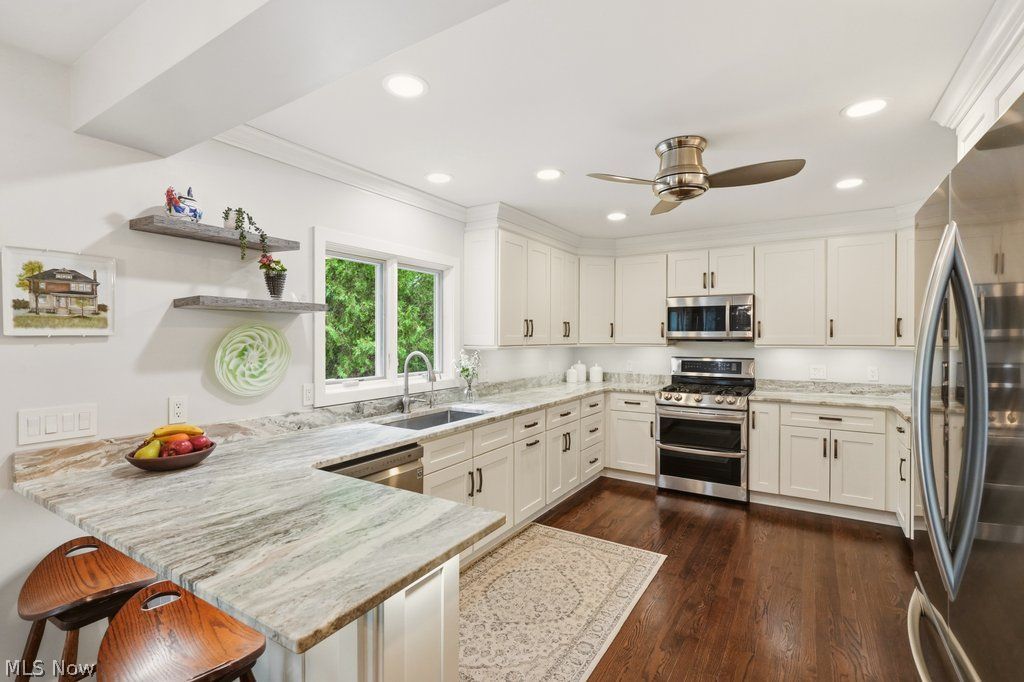 76 Maple Hill Drive Chagrin Falls OH 44022