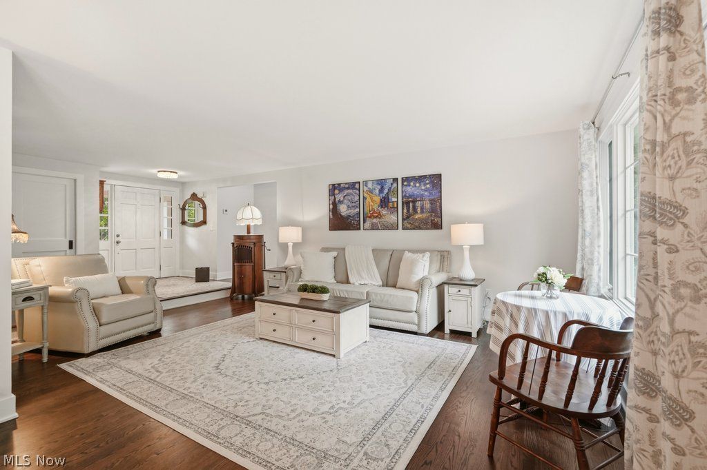 76 Maple Hill Drive Chagrin Falls OH 44022