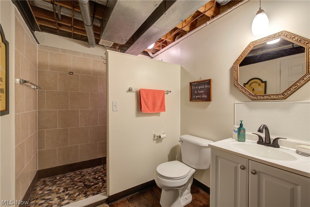6073 Creekside Drive Parma Heights OH 44130