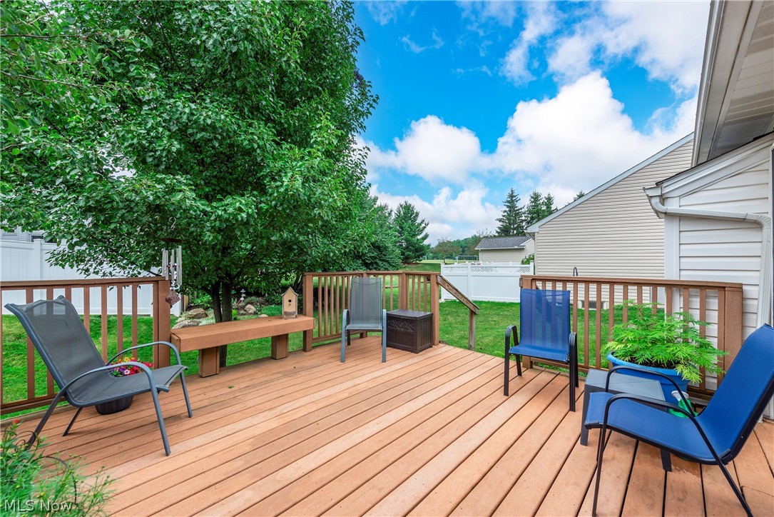 6073 Creekside Drive Parma Heights OH 44130