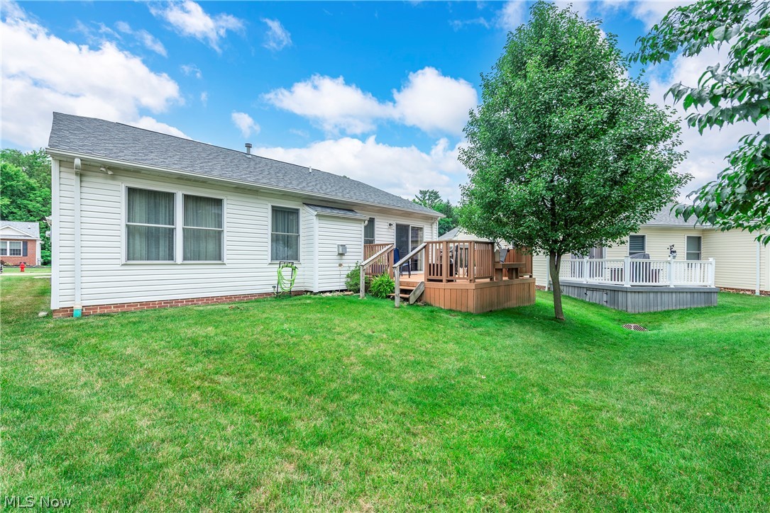 6073 Creekside Drive Parma Heights OH 44130