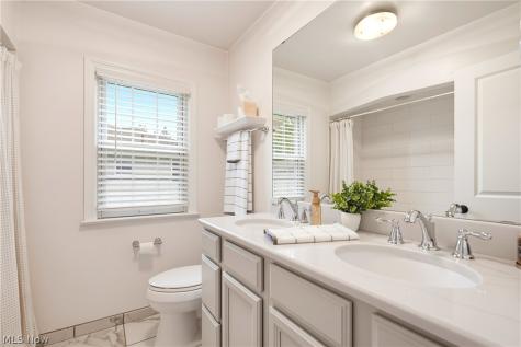 315 Stratford Road Fairlawn OH 44333