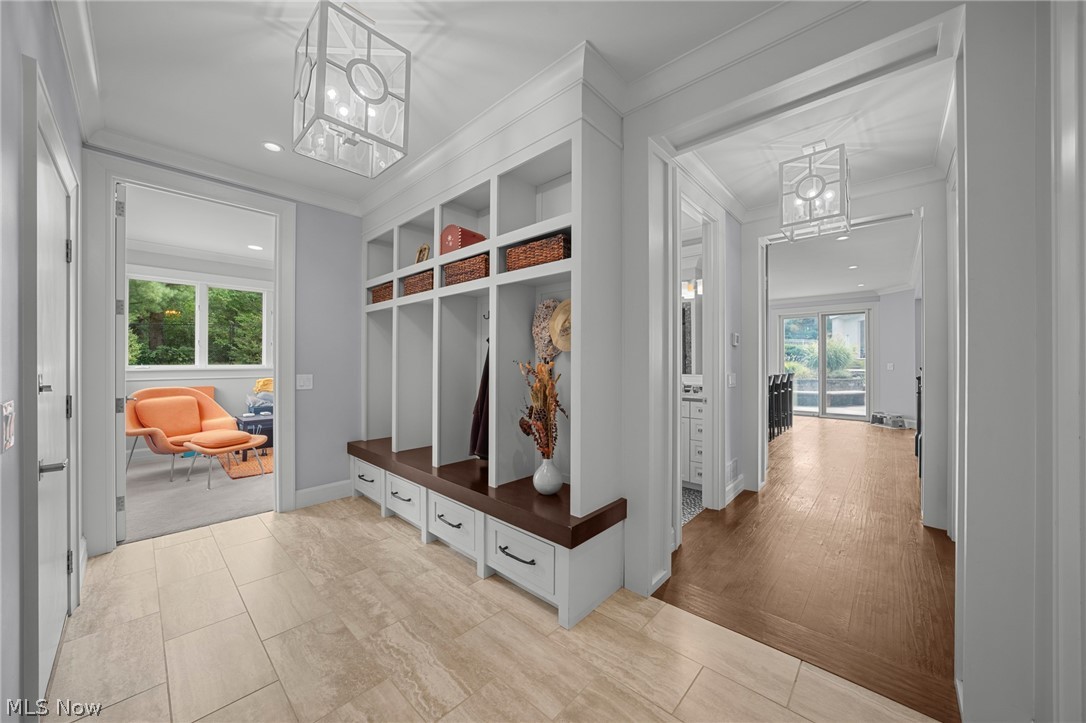 24150 Woodside Lane Beachwood OH 44122