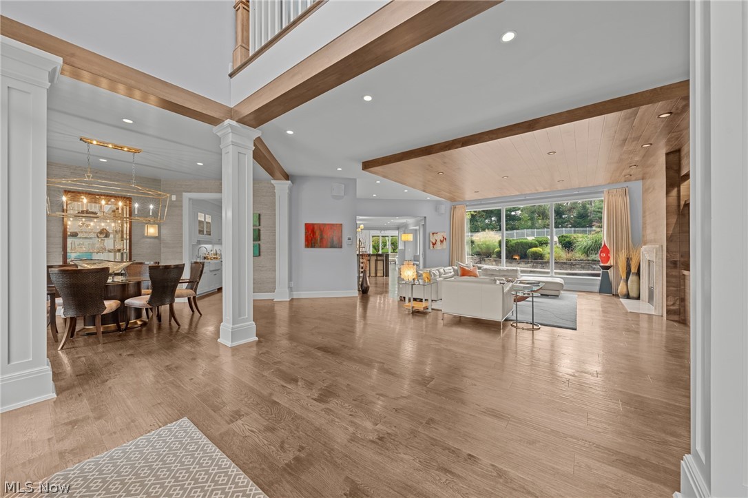 24150 Woodside Lane Beachwood OH 44122