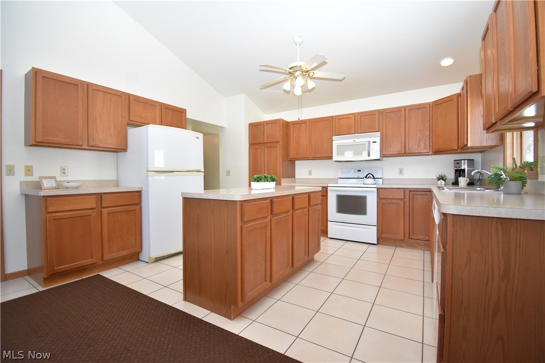 585 Creekside Drive Hubbard OH 44425